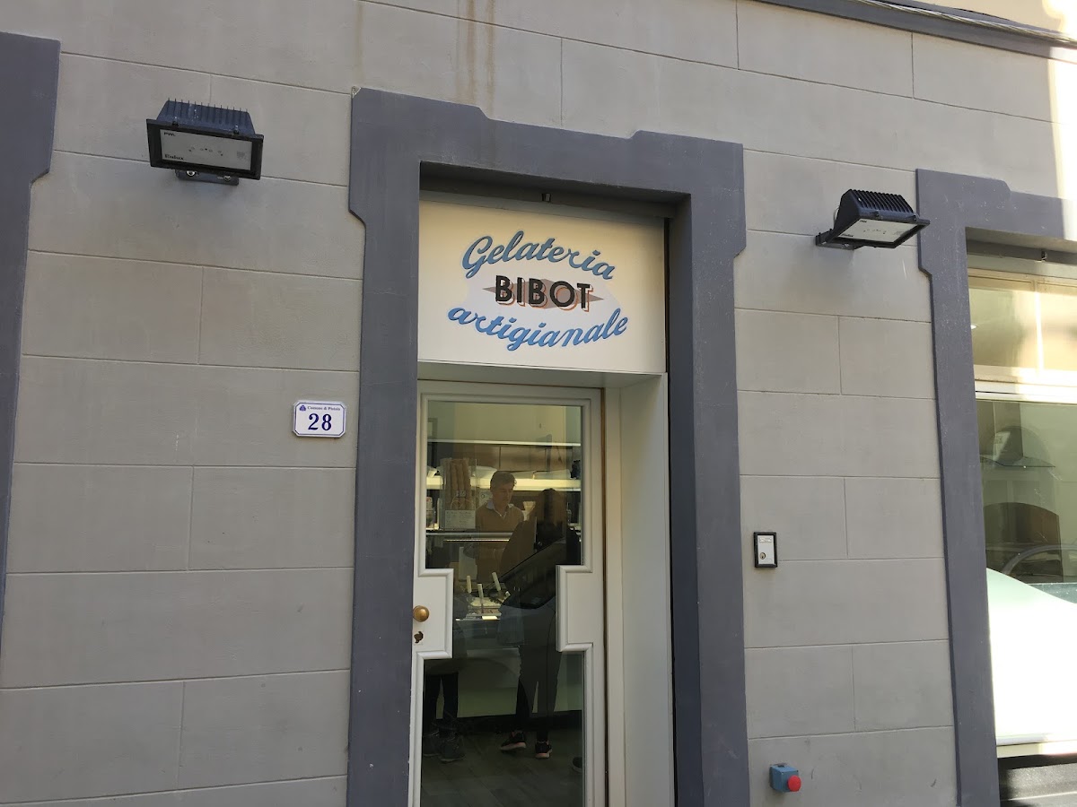 Il locale in servizio.