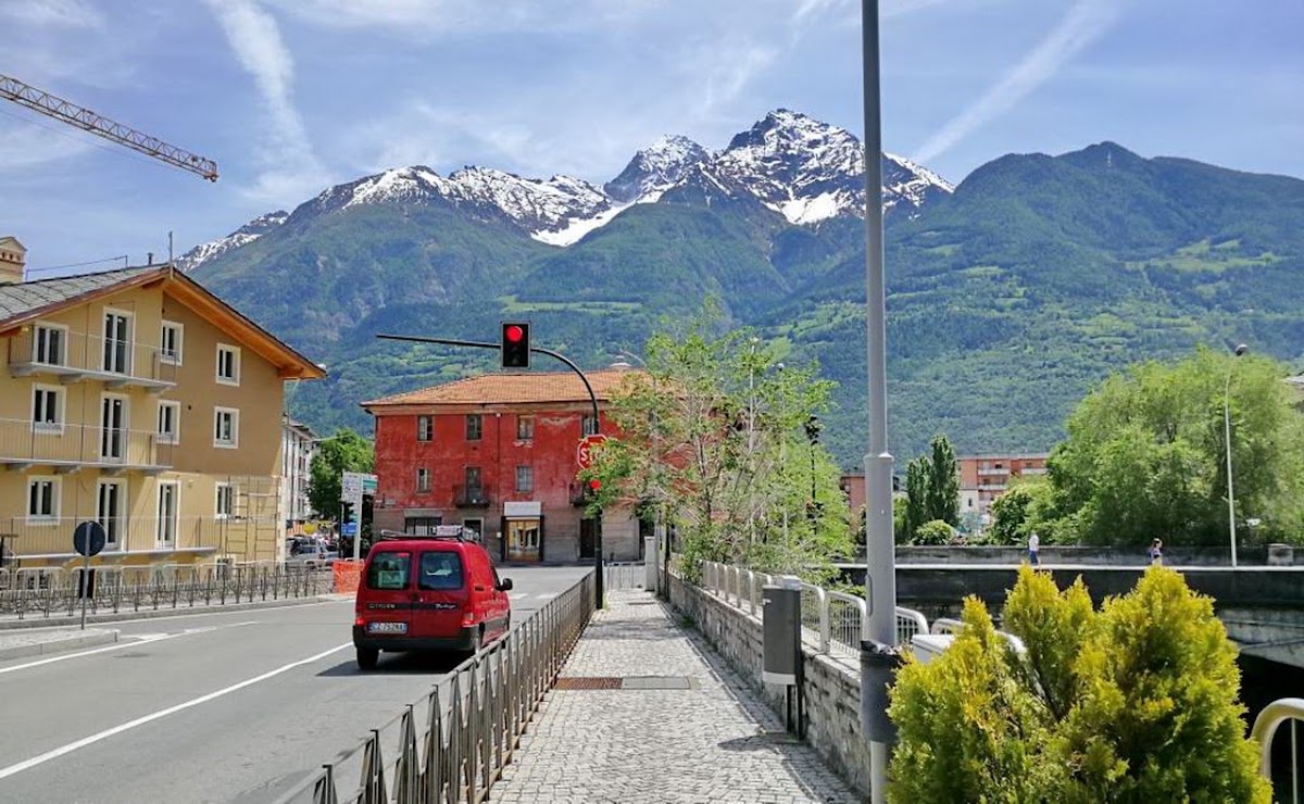 Un dettaglio della vetrina.