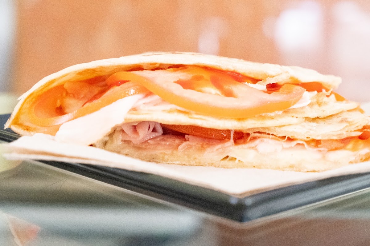 Le vaschette in vetrina.