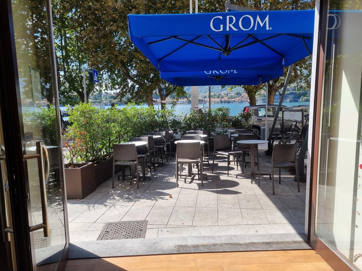 Grom