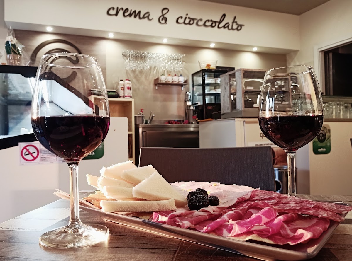 Il locale in servizio.