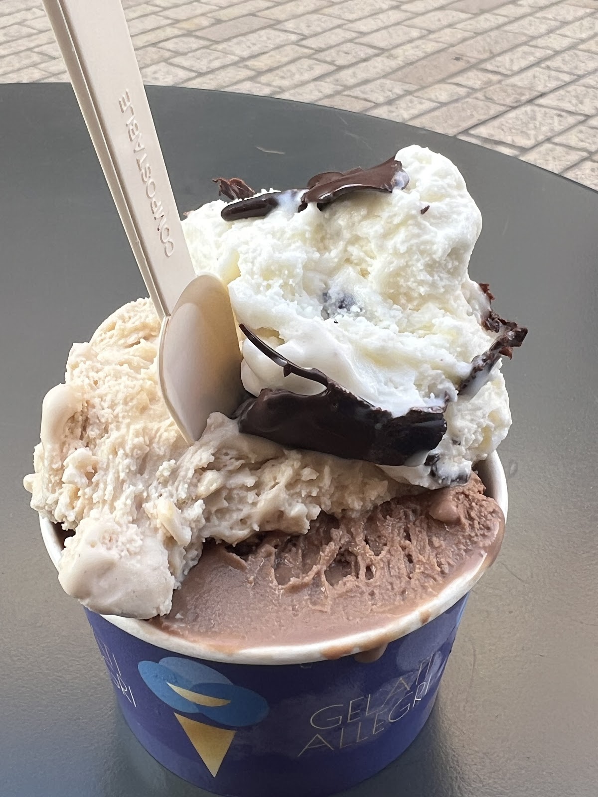 Il locale visto dall'interno.