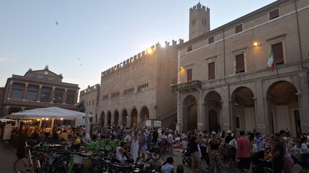 Il locale visto dall'interno.