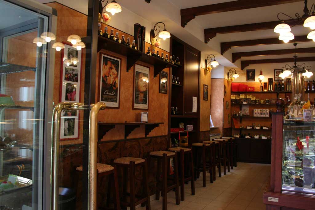Il locale visto dall'interno.